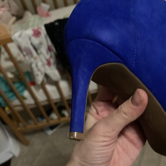 Jessica Simpson heels - Picture 4 of 7